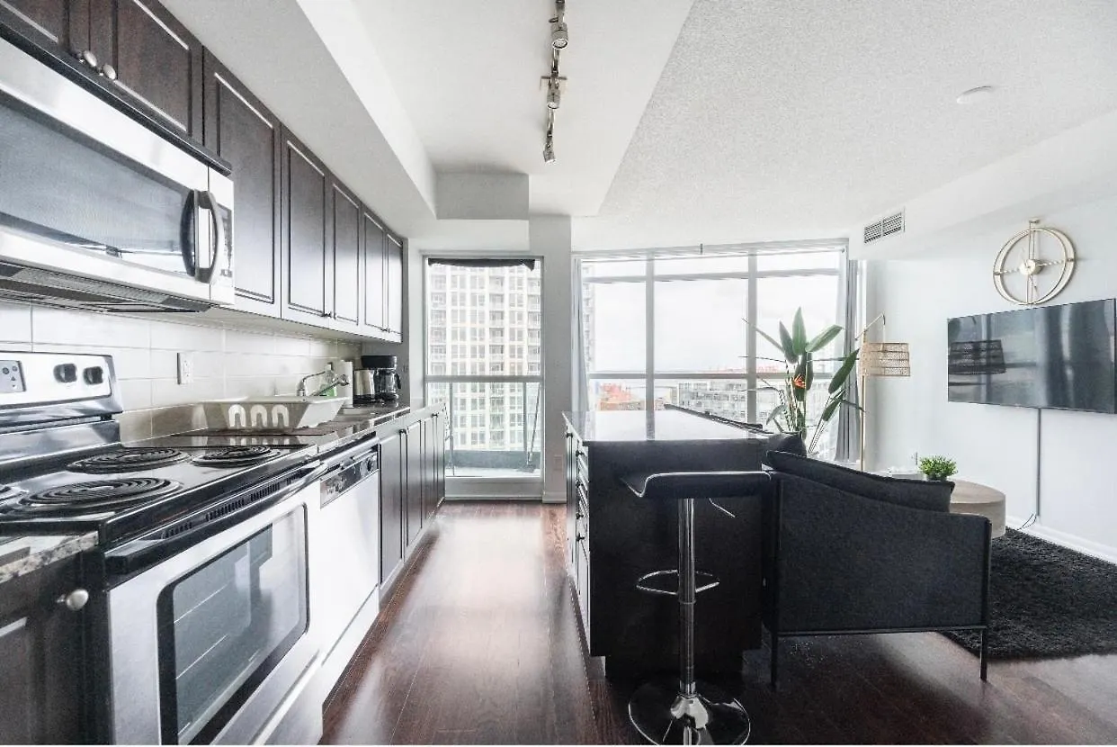Toronto Downtown Fort York Suites 1Bdrm With Parking